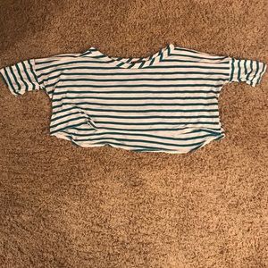 Crop top off shoulder